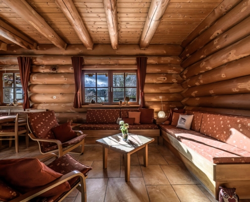 Wohnbereich im 5-Sterne Chalet Abendrot im Chalet-Resort Fränkische Schweiz