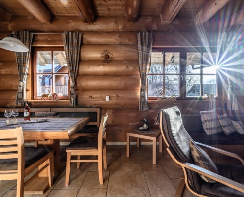 Essbereich Chalet Morgensonne im Chalet-Resort Fränkische Schweiz